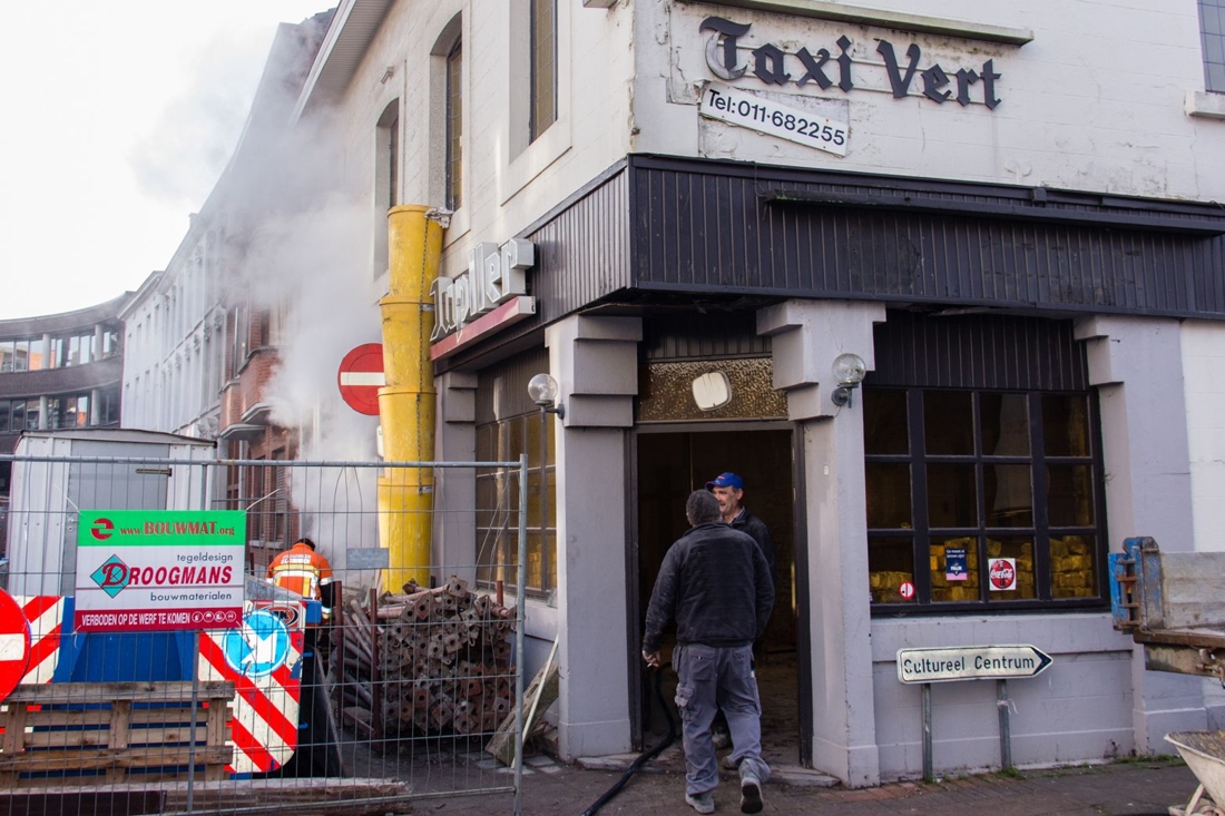 Brandweer rukt uit voor het ontmantelen van oude mazoutton