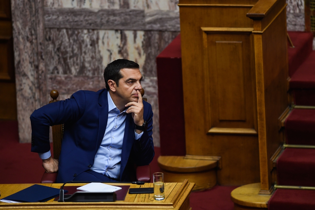 Griekse premier Tsipras overleeft motie van wantrouwen ...