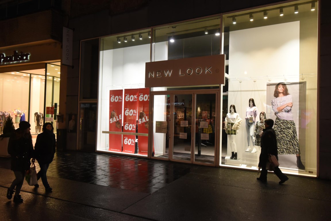 Erfgenaam Lijkt op Omgeving Modeketen New Look failliet, ook winkel in Hasselt dicht (Hasselt) | Het  Belang van Limburg Mobile