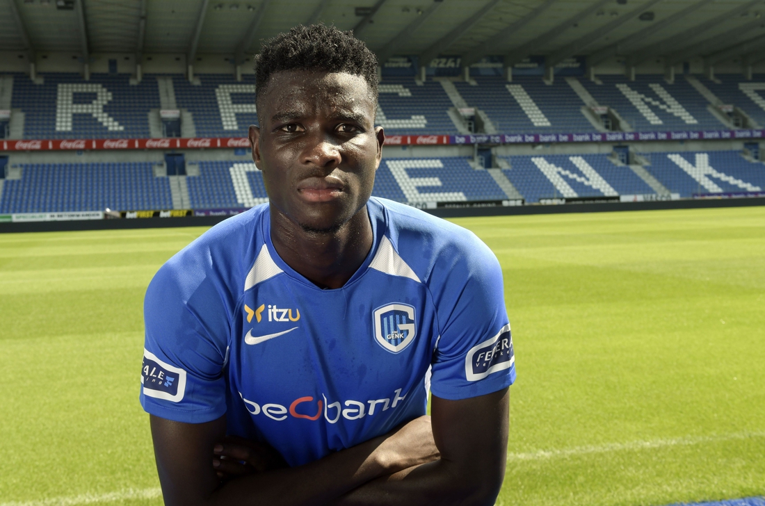 Nieuwe spits van Genk Paul Onuachu: "Ik was wat ...