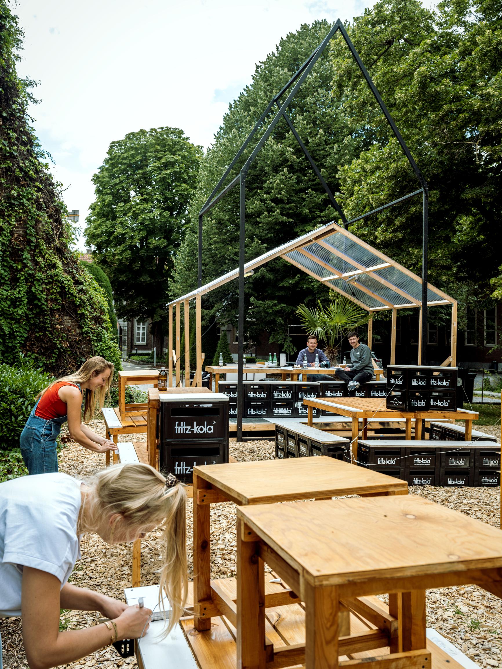 De Serre plant creatieve broeikas in tuin Begijnhof en Muzi&hellip; Het