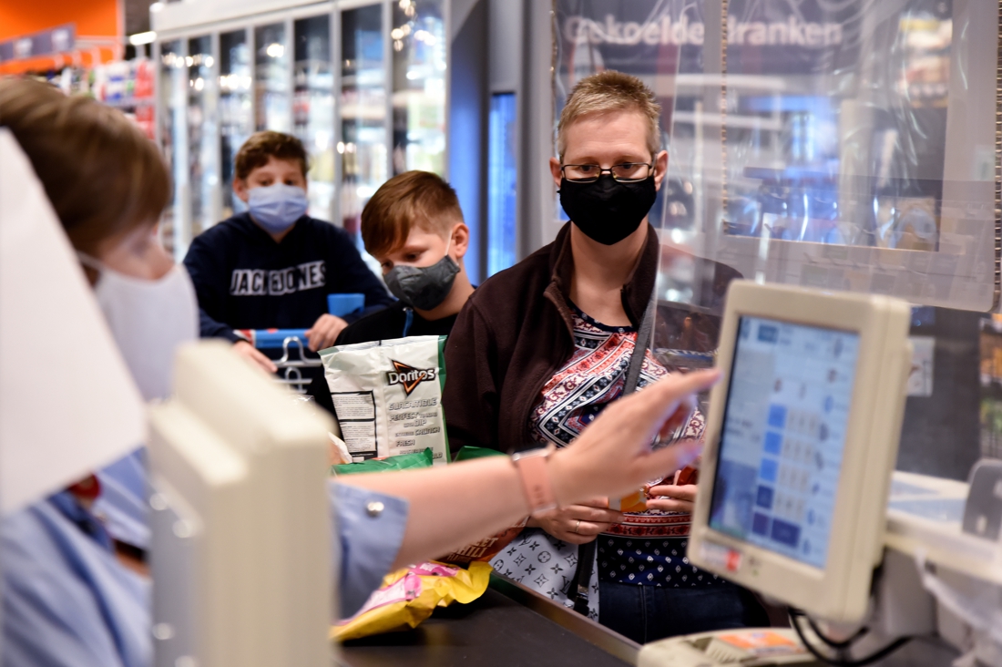 The Netherlands doubts about mouth masks: Jumbo and AH oblige …