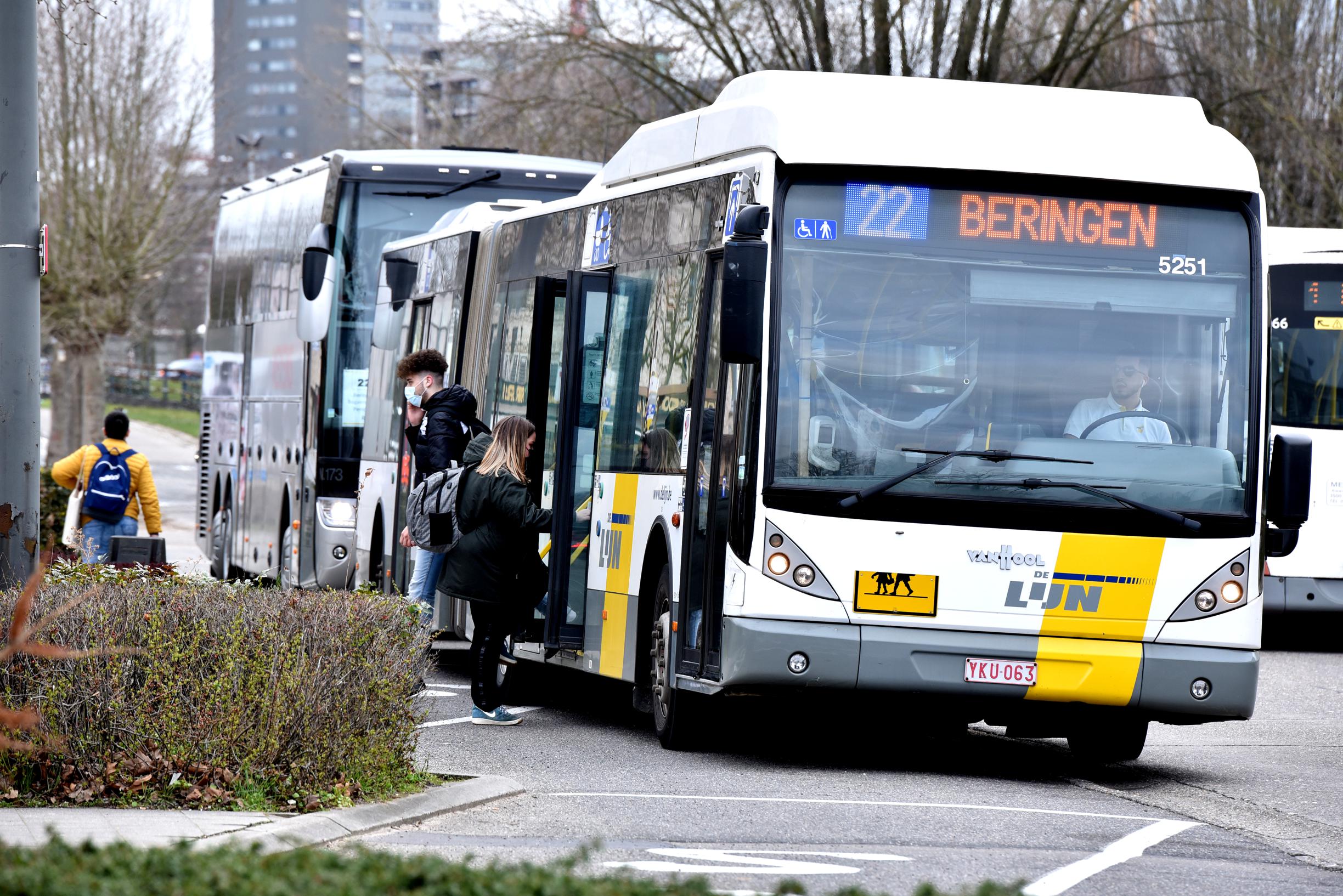 Maandag bij Lijn in Limburg: “Onze krijgen geen respect” (Hasselt) | Het Belang van Mobile