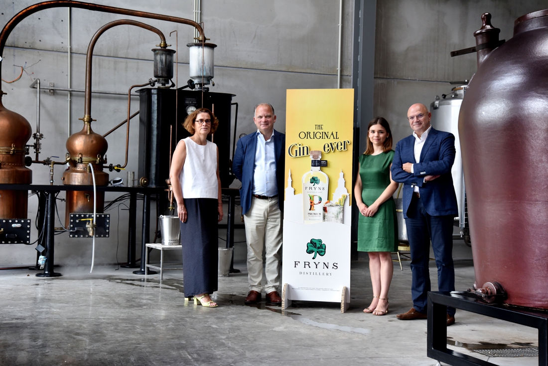 LRM puts shoulders under the revival of Hasselt genever Fryns (Hasselt)