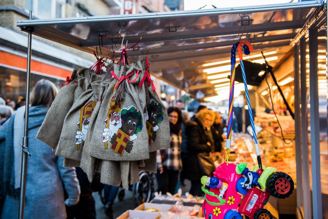 Sinterklaasmarkt Bree is grootste jaarmarkt uit de regio