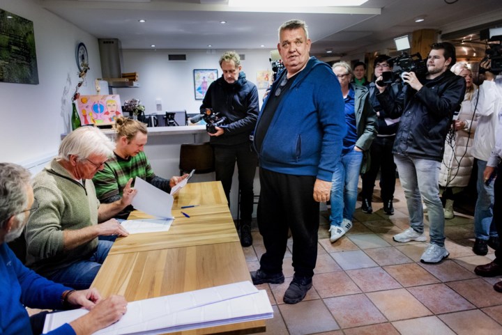 LIVE. “Razend spannende” verkiezingen verwacht in Nederland: eerste stemmen zijn uitgebracht