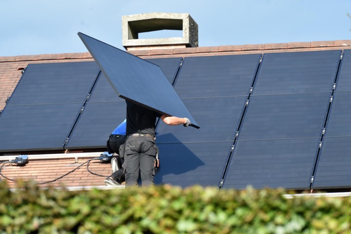 Rush op zonnepanelen nu premie van 750 euro in 2024 verdwijnt