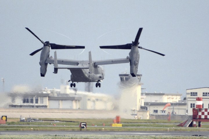Amerikaans militair vliegtuig met acht inzittenden gecrasht in Japan