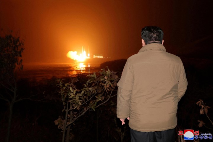 Noord-Korea dreigt ermee Amerikaanse satellieten neer te schieten: “Zelfverdedigingsmaatregel”