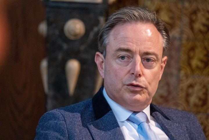 Bart De Wever: “De vraag is vooral: willen Mahdi en Ongena nieuwe Vivaldi-regering met derde van Vlaamse stemmen?”
